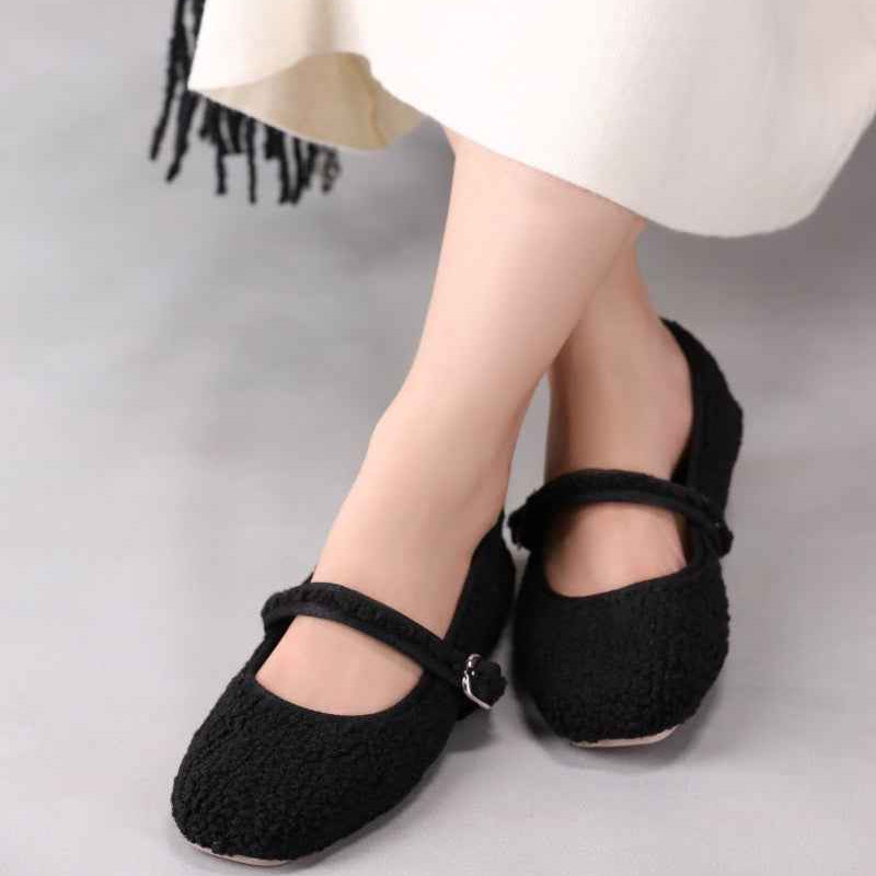 Noir Boucle Mary Jane