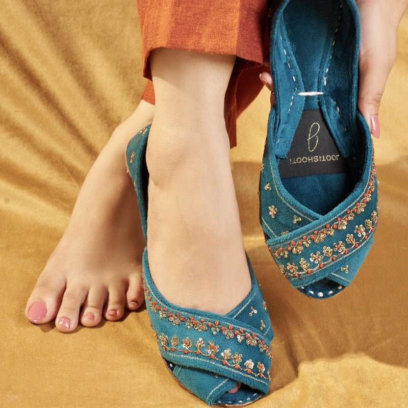 Teal Peshawari Khussa – comfortable and handmade traditional shoes for women