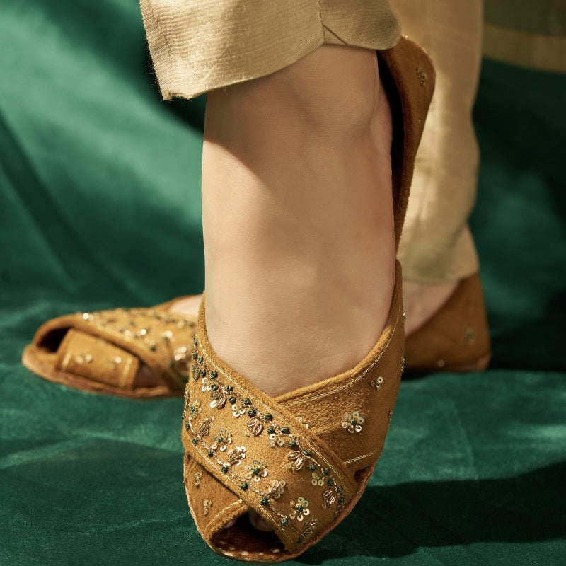 Brown Beige Peshawari khussa shoes – simple and comfortable footwear for women and girls