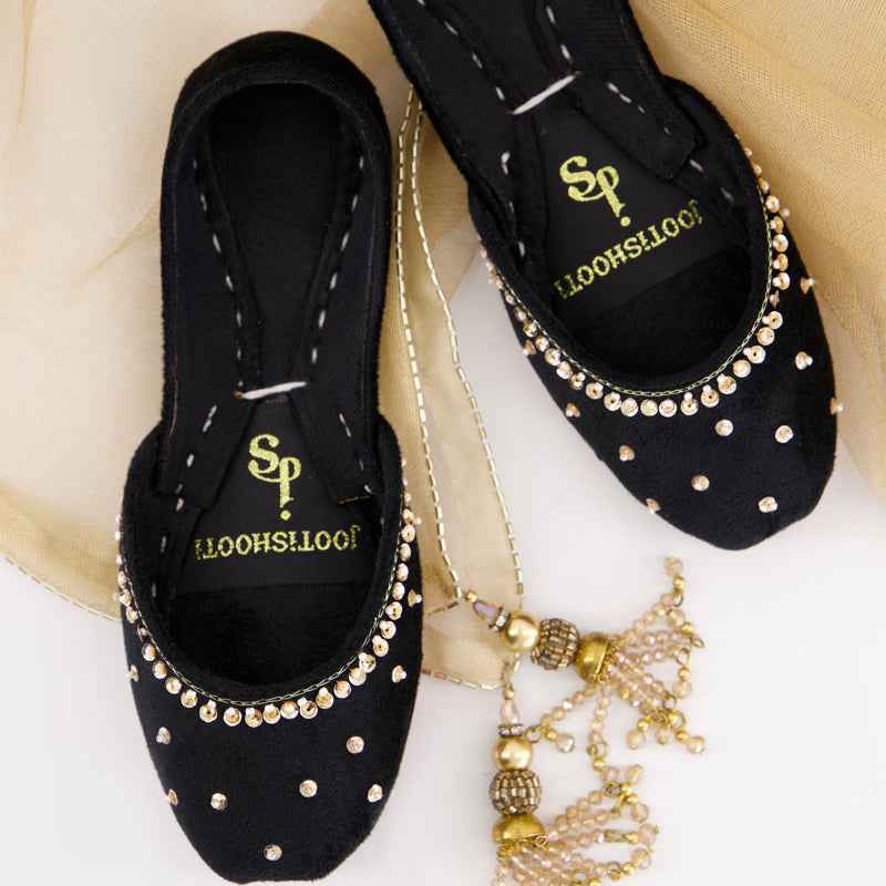 Side view of Shab Kids Khussa shoes showing sleek design and comfortable fit for girls