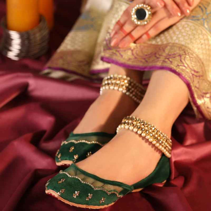 Taj (Emerald)