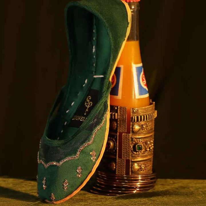 Taj (Emerald)