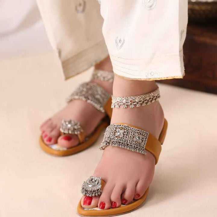 Side view of Zard Bagh Kolhapuri chappal showing comfortable fit and traditional design