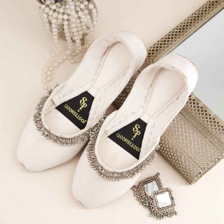 “Top view of Beaded Halo White Khussa shoes for women, lightweight traditional footwear Pakistan”