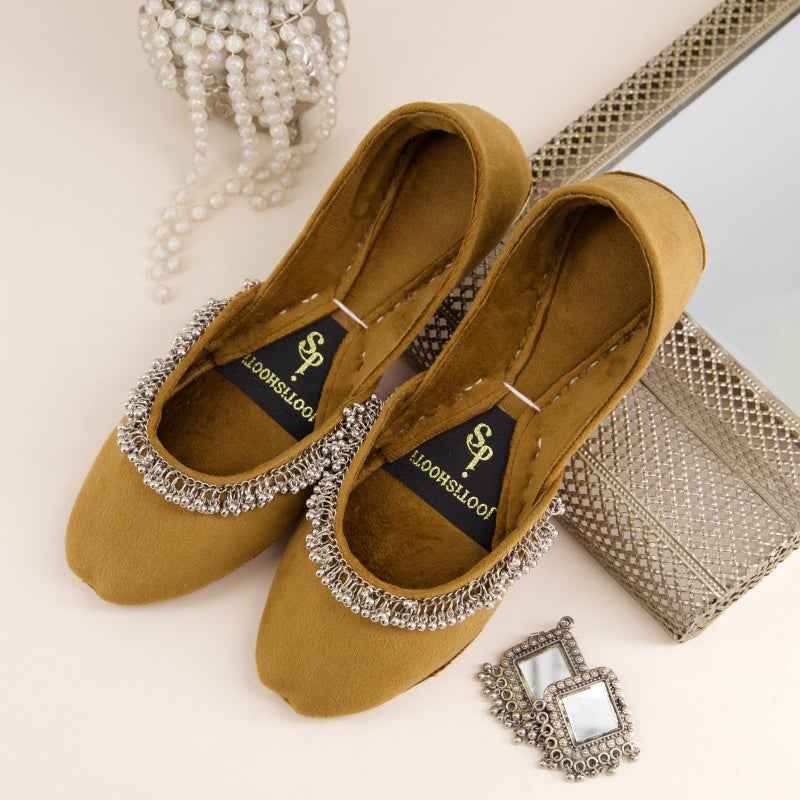 “Close-up of Beaded Halo Camel Brown Khussa shoes highlighting leather texture and bead details”