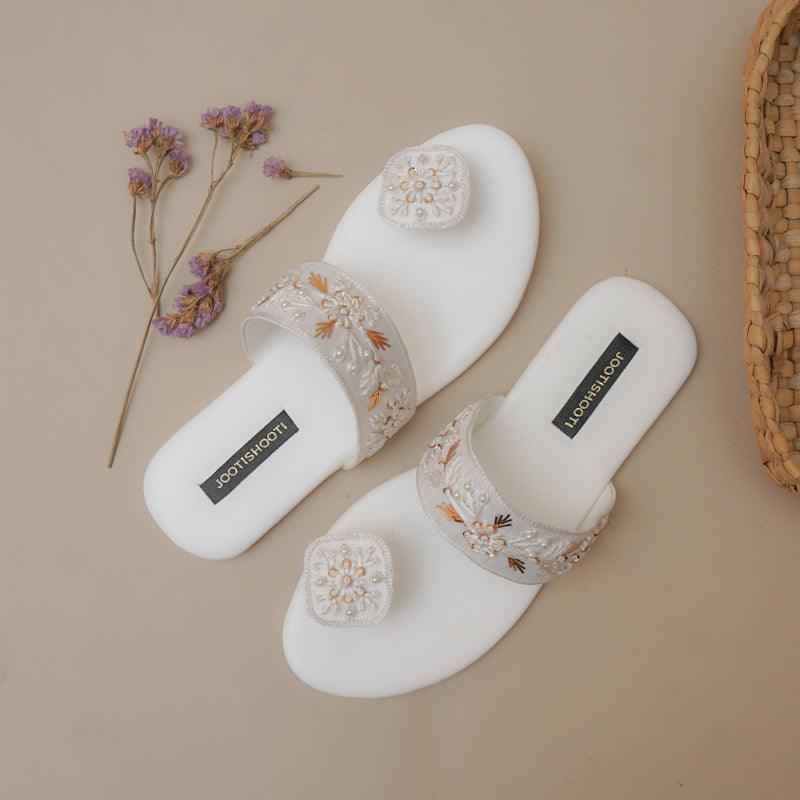 Chameli White Slides - Jooti Shooti