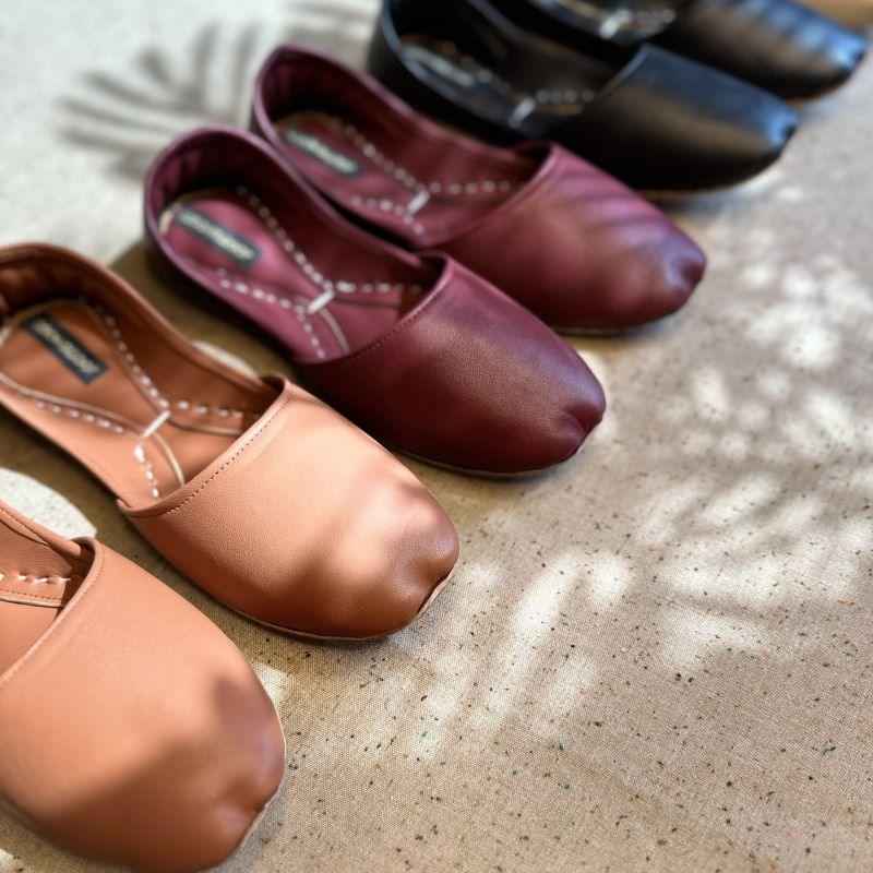 “Close-up of Maroon Nawabi Khussa shoes highlighting premium leather and ethnic design details”